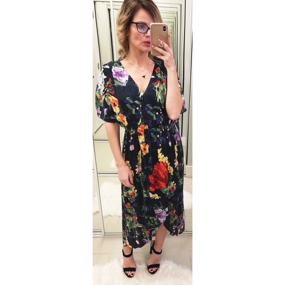 Alice + Olivia Clarine Floral-Print Wrap Dress